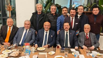 İzmir’de Konyalılar Ramazan Sofrasında Buluştu