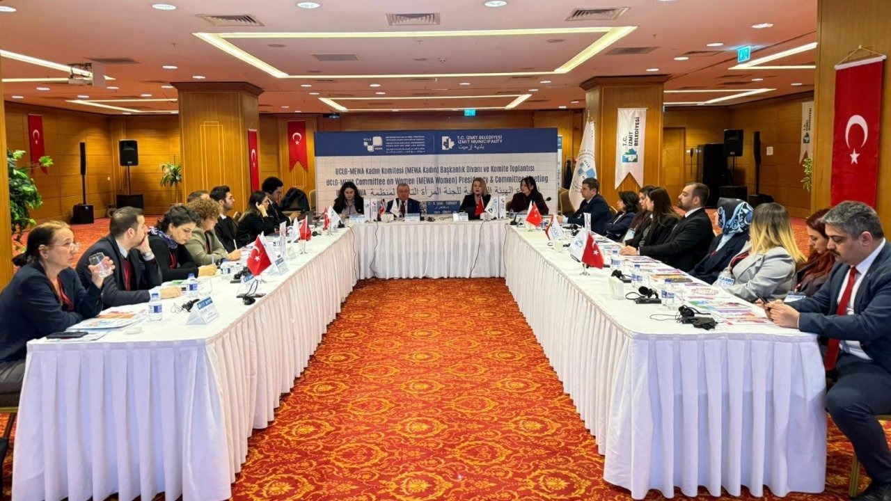 Kadın dostu kent İzmir UCLG-MEWA Zirvesi'nde