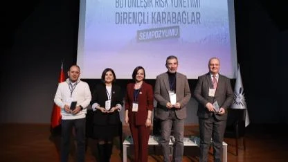 Karabağlar’da Dirençli Kent Hamlesi