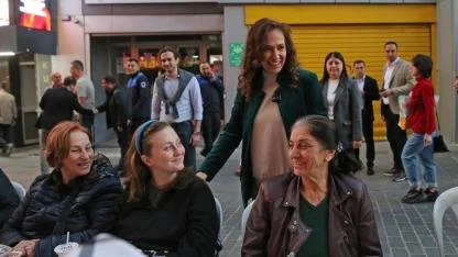 Karşıyaka’da Ramazan Sofraları Mahallelere Taşınıyor