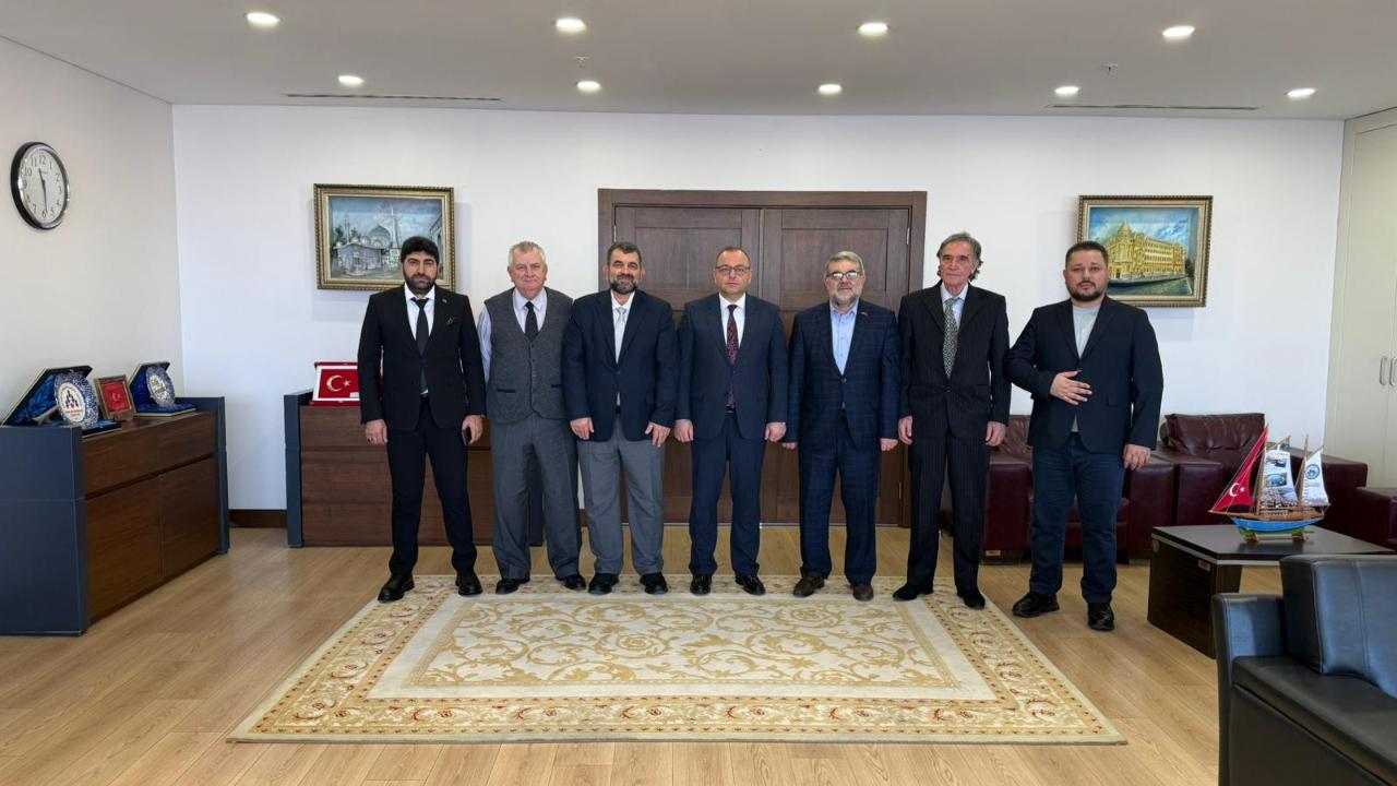 MANİSA VAKFI’NDAN MANİSALI HEMŞERİLERİNDEN ESENYURT KAYMAKAMI’NA ZİYARET