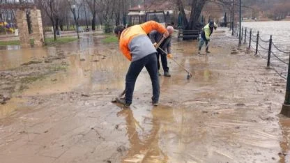 Ödemiş’te Yağış Alarmı: Ekipler Sahada