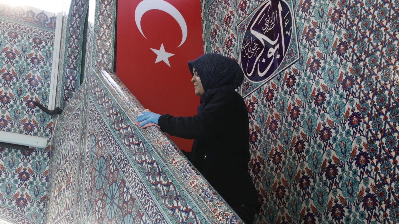 Seferihisar’da Camiler Ramazan’a Hazırlanıyor