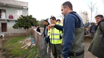 Torbalı Yağışı Sorunsuz Atlattı: Başkan Demir Sahadaydı