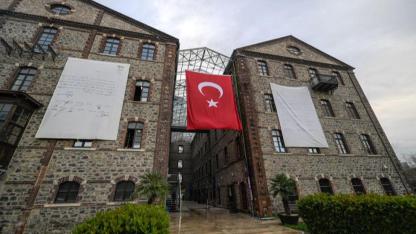 Tugay’dan Net Mesaj: Kamu Binalarını Boşaltmayacağız