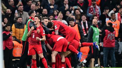 Ay-yıldızlılar sahada tarih yazdı