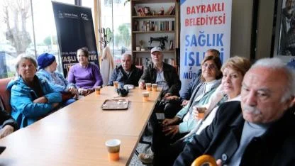 Bayraklı’da Büyükler İçin Sağlık Eğitimi