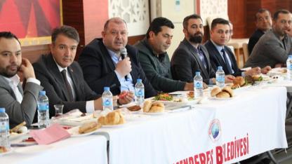 Belediye ve Muhtarlar Aynı Masada: