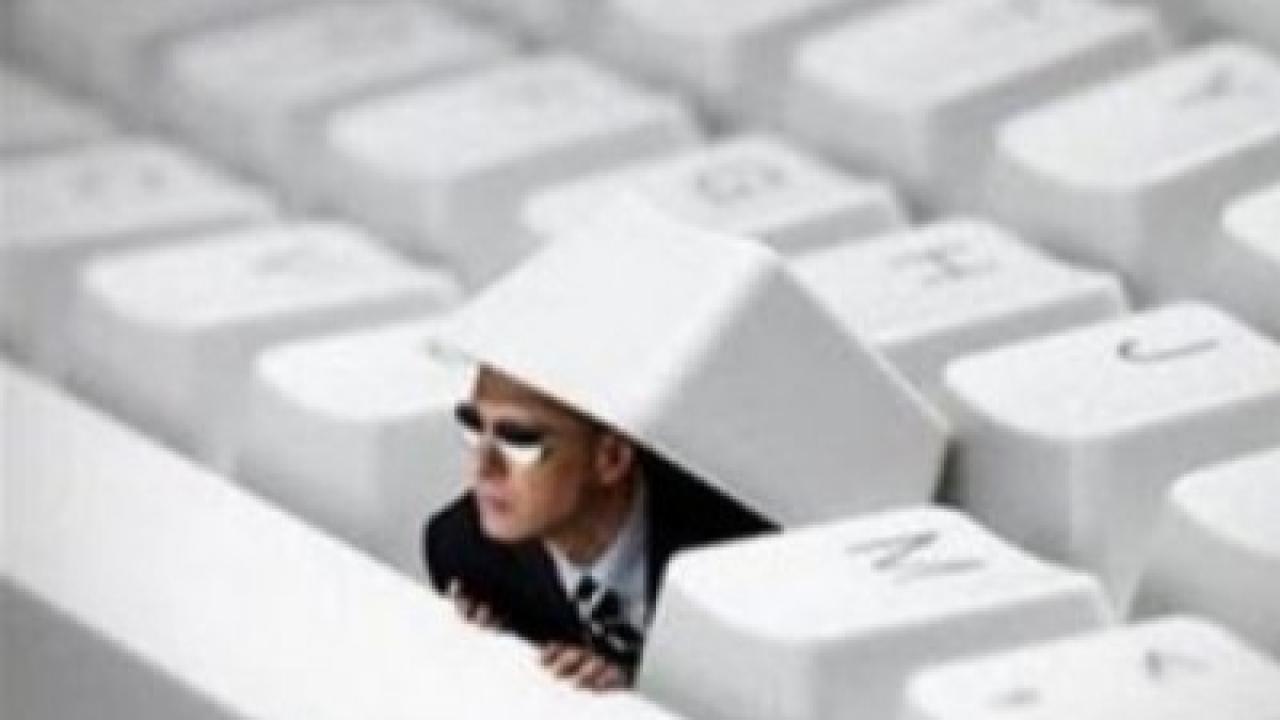 Bir Ülkeye Sızmak İçin Casus Gerekir mi? Yoksa Zihinlere Giren Bir Anlatı Yeterli midir?