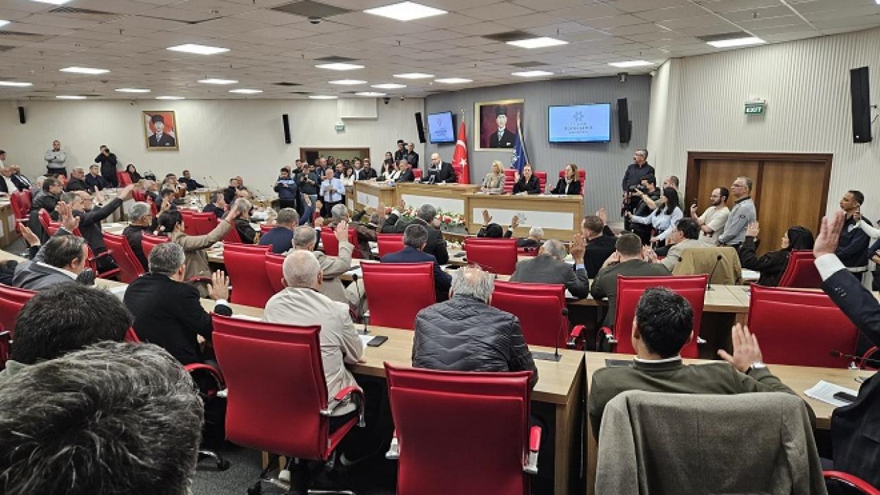 Borçlanma talebi mecliste reddedildi