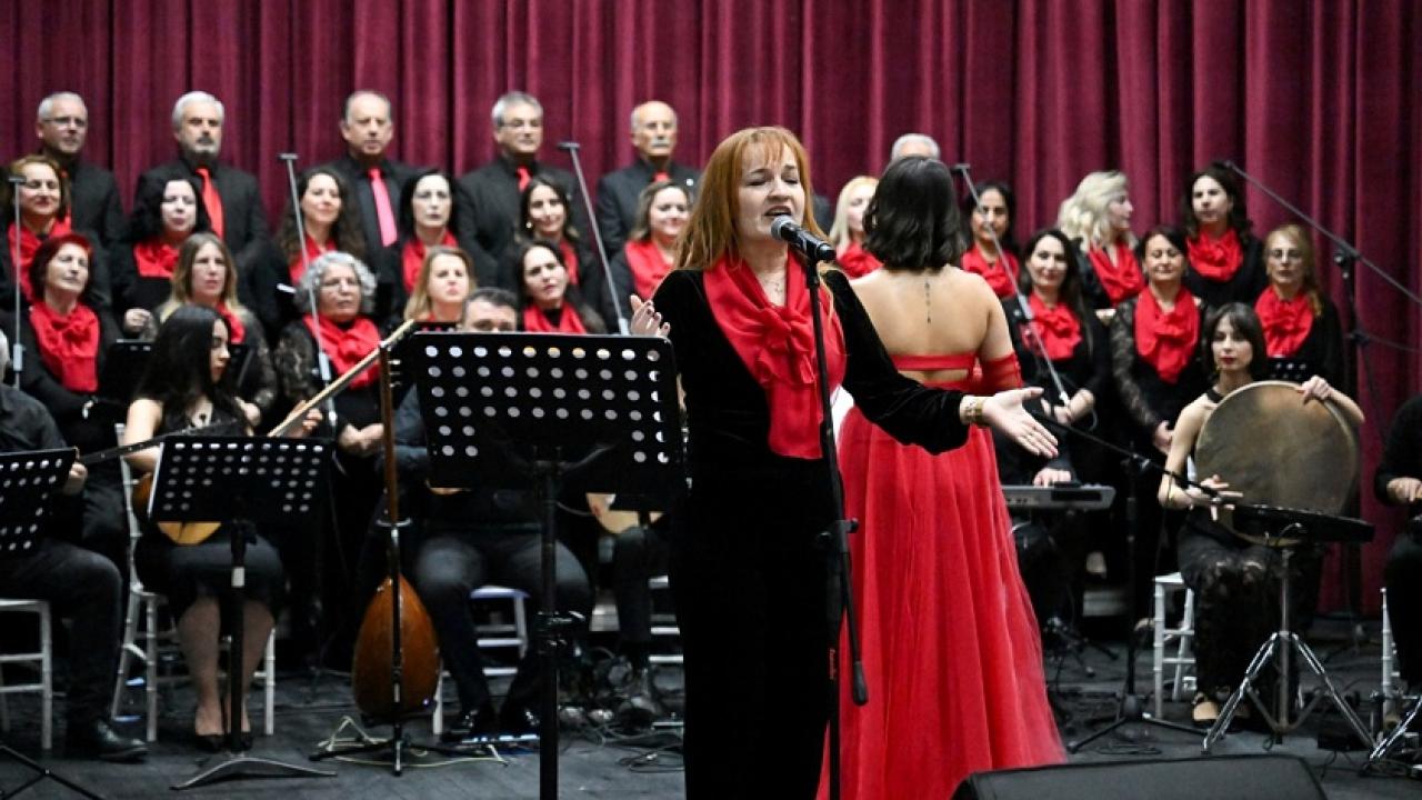 Bornova’da STK’lar Türkülerle Buluştu