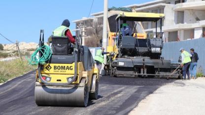 Çeşme’de yaz öncesi büyük yol çalışması