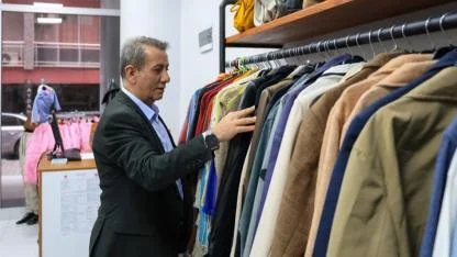 Efeler’de Sosyal Destek Giyim Noktası