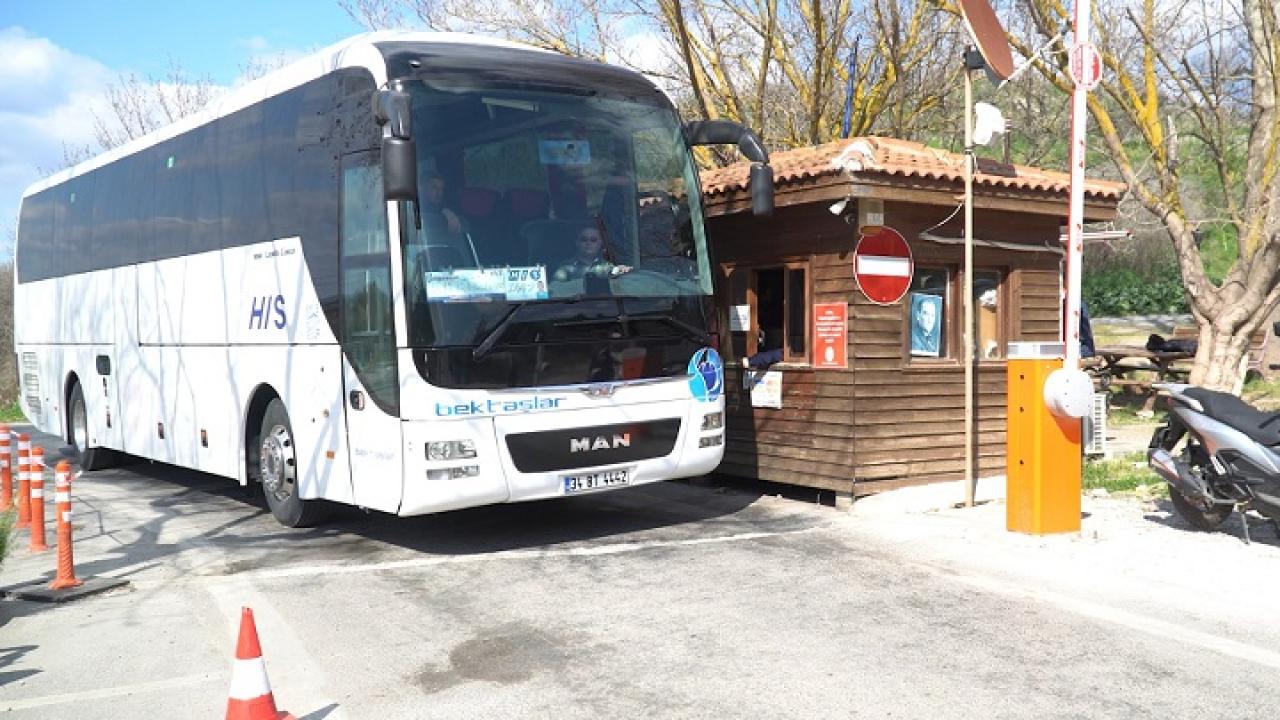 Efes Alt Kapı Otoparkı İçin Mahkemeden Ara Karar