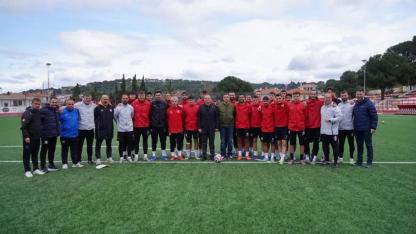 Ergin’den Takıma Moral Ziyareti