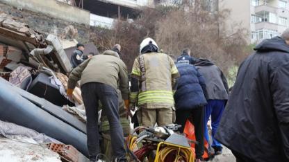 Fatih’te Facia! Enkazdan Acı Bilanço Çıktı