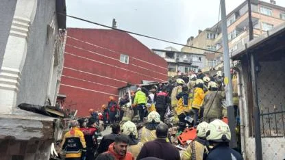 Fatih’te Korkunç Patlama! İki Bina Çöktü