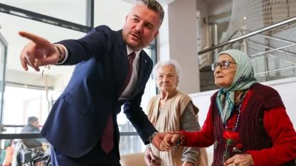 Huzurevinde Sıcak Anlar