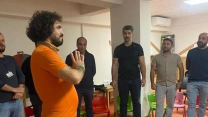 İzmir’de Babalar İçin Eğitim Seferberliği