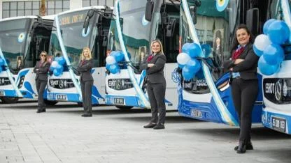 İzmir’de Kadınlar Direksiyon Başında