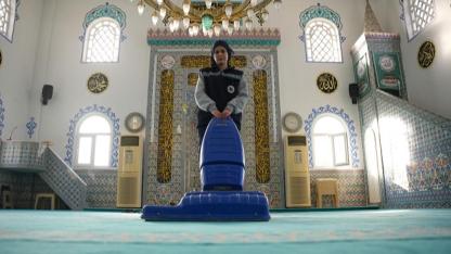 Kemalpaşa’da camiler Ramazan’a hazırlanıyor