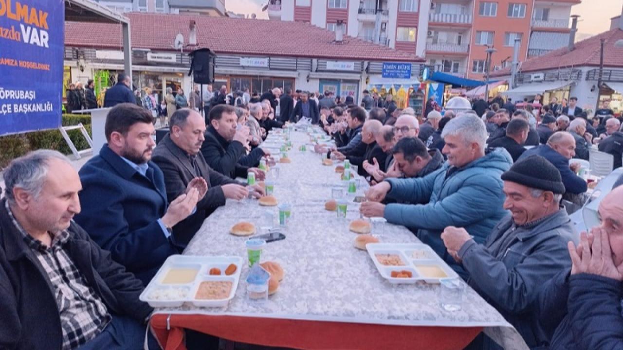 Köprübaşı’nda binlerce kişi gönül sofrasında buluştu