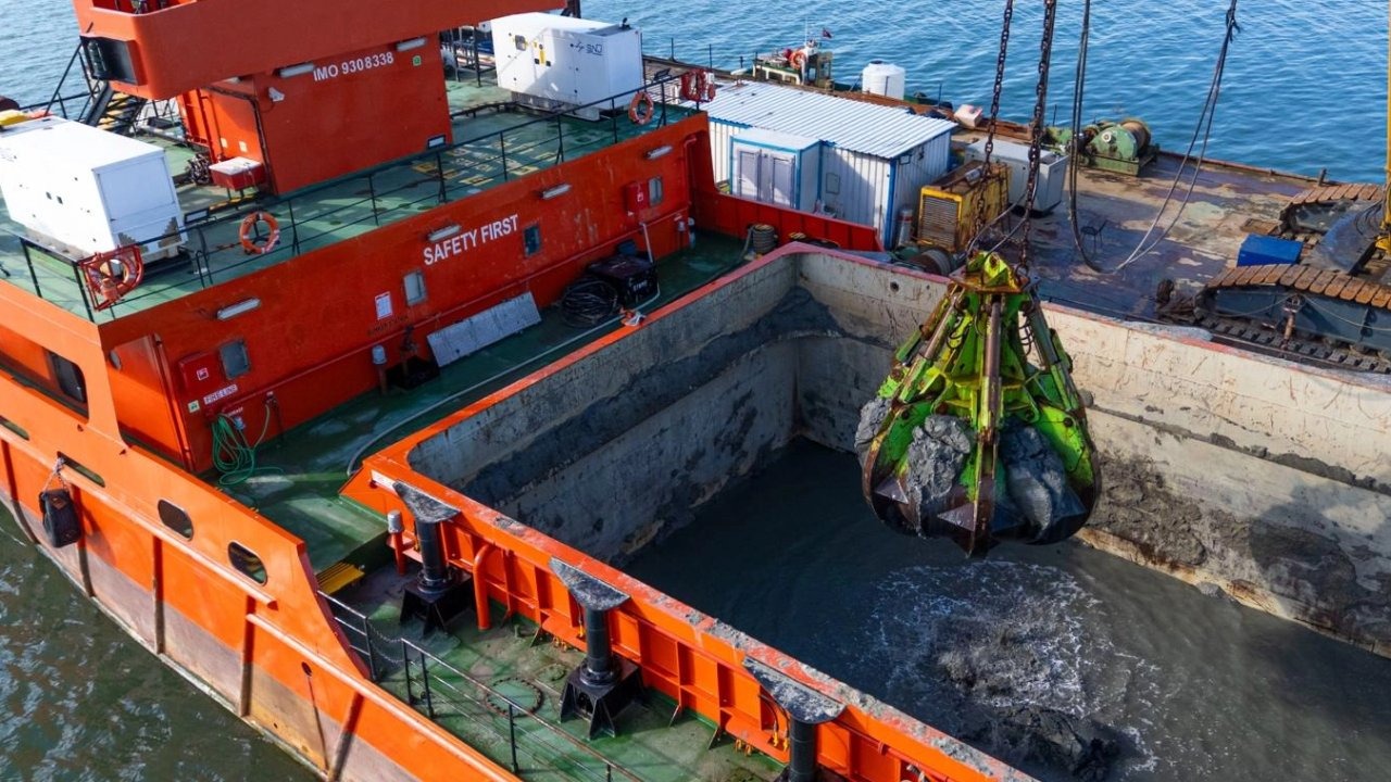 Körfez’de Dev Müdahale: 1 Milyon Ton Çamur Çıkarıldı