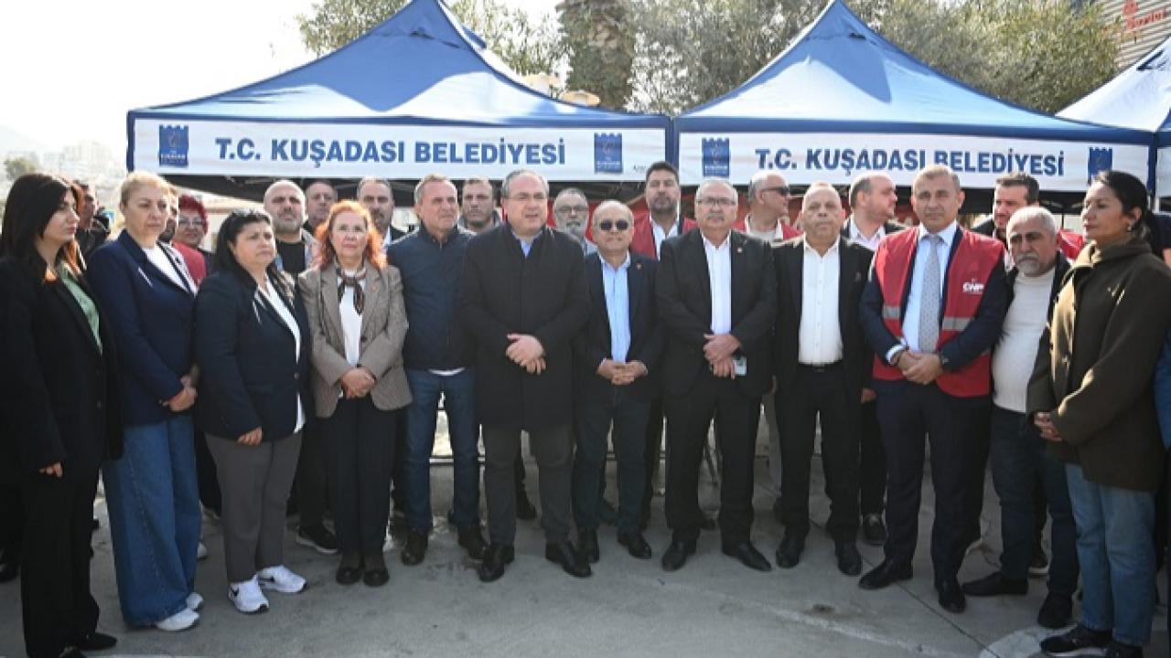 Kuşadası’nda Günel İçin Demokrasi Nöbeti