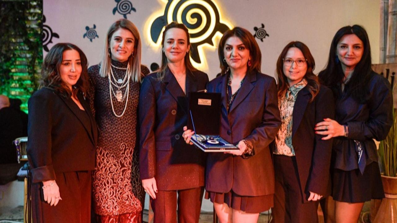 Öznur Tugay’dan Kadın Dayanışması Mesajı