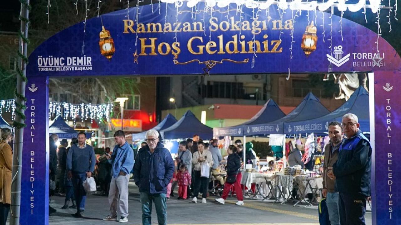 Torbalı’da Ramazan kültürü sokaklara taşındı