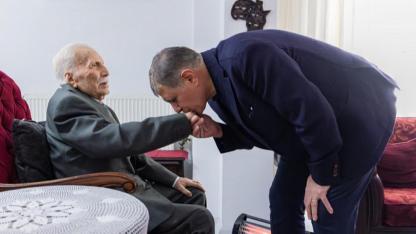 Tugay’dan Ortopedinin Çınarına Ziyaret