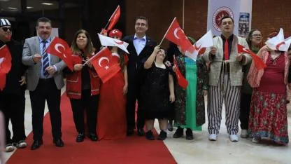 Urla’da Öğrenciler İçin Dayanışma Sofrası