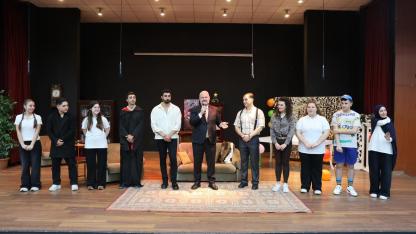 Yerel Oyuncular Sahneyi Salladı