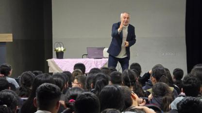 Yerel Tarih Bilinci Aşılandı: Öğrenciler Yazarla Buluştu