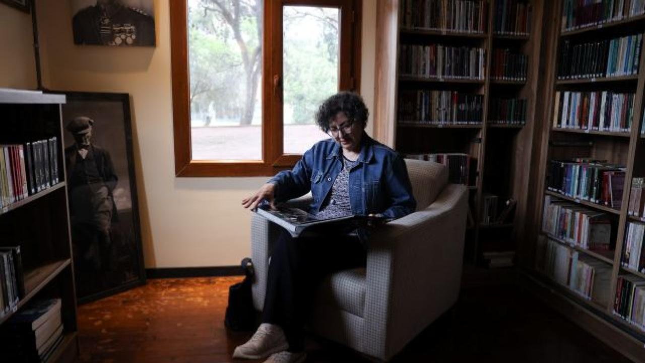 Atatürk Sevgisiyle Kütüphaneye Bağlandı