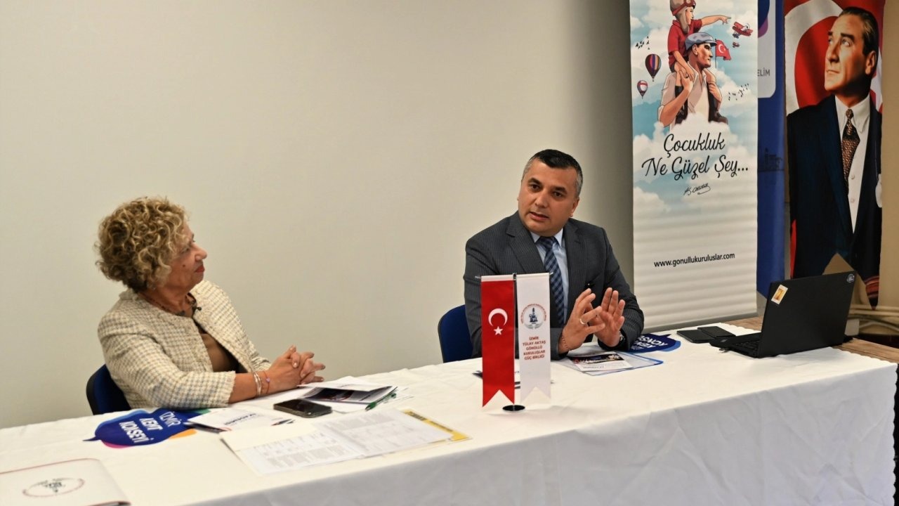 Bornova’da mahallelerin sesi yükseldi