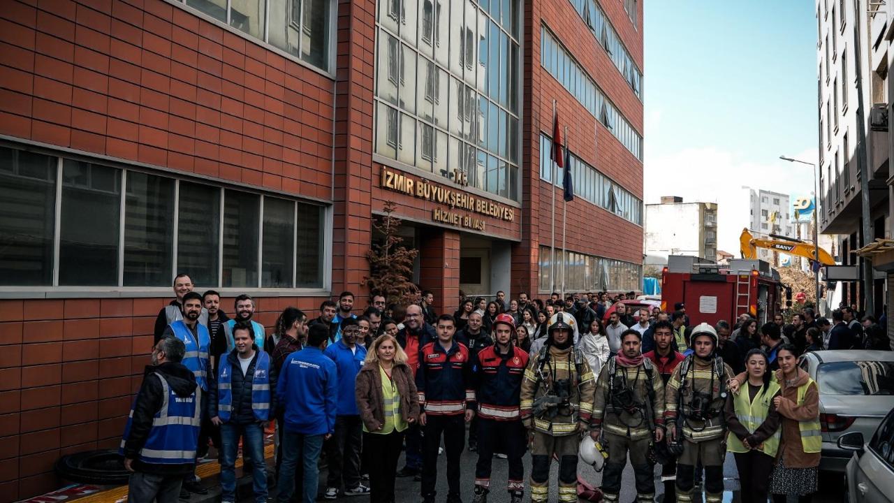 Deprem Oldu, Yangın Çıktı!