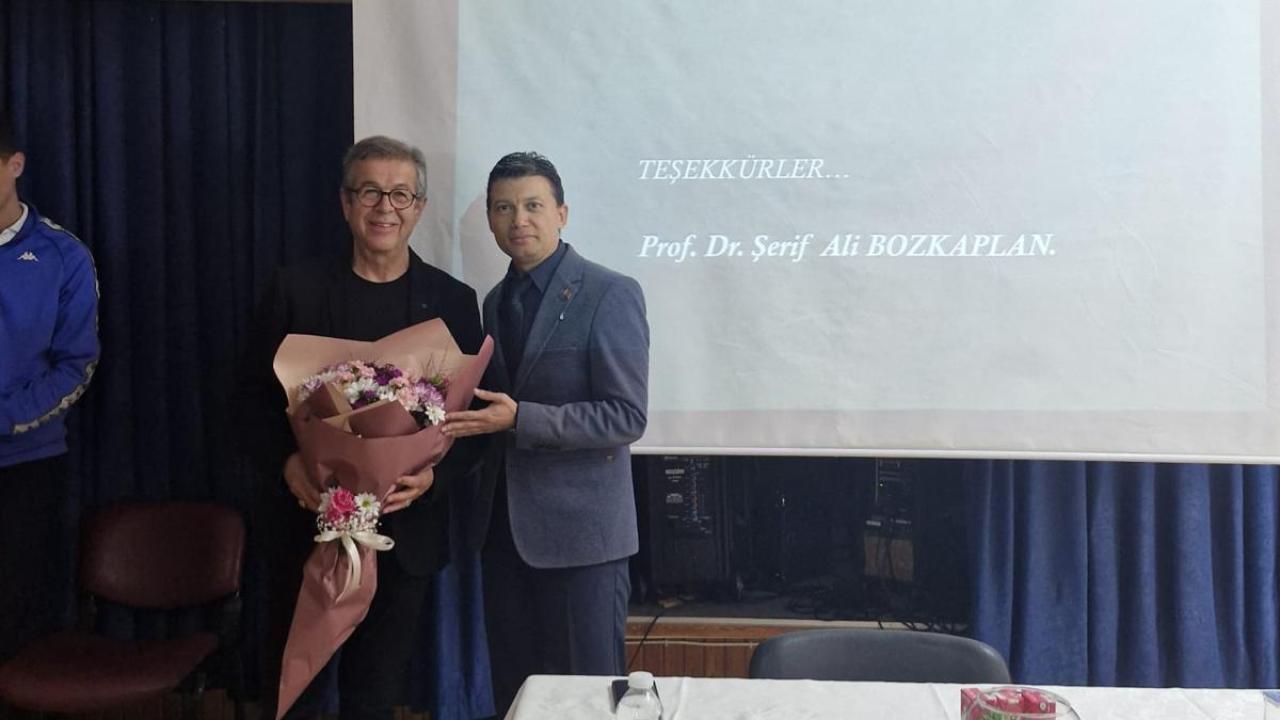 Dilimiz Kimliğimizdir": Prof. Dr. Şerifali Bozkaplan Gençlerle Buluştu