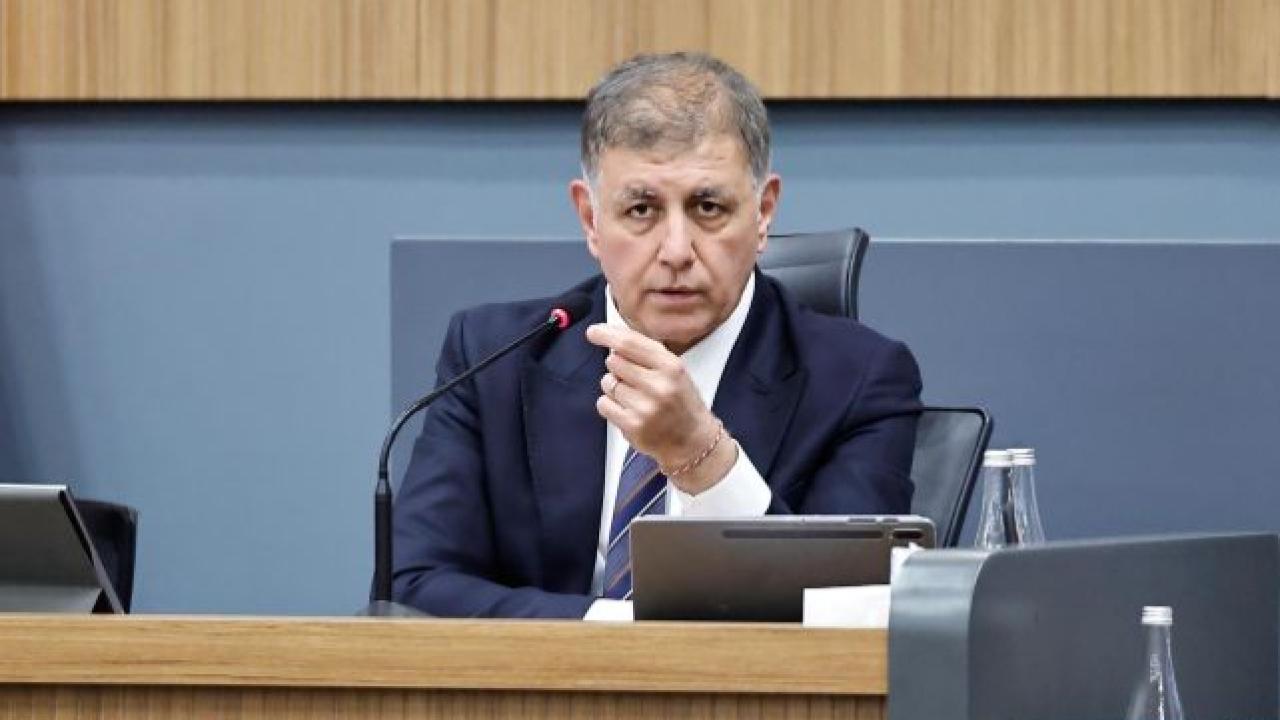 İzmir’de altyapı projeleri neden durdu? Başkan açıkladı