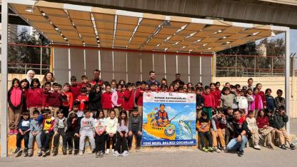 İzmir’de Denizle Büyüyen Nesil!