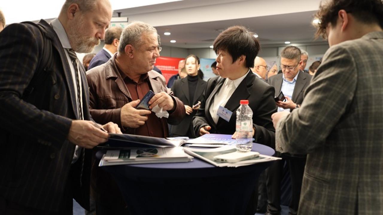 İzmir’den Çin Hamlesi!