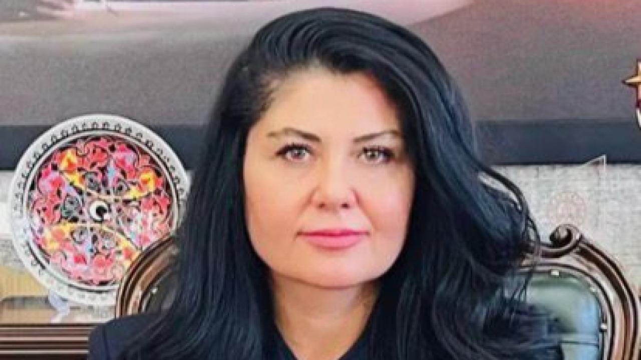 KAHRAMAN BAŞSAVCI EBRU CANSU