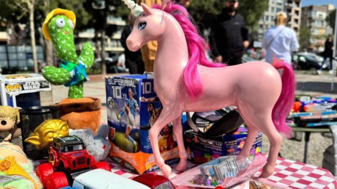 Karşıyaka’da Çocuklardan Örnek Davranış