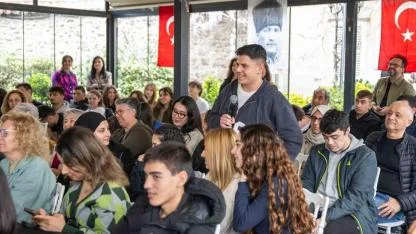 Latife Tekin Bornova’da!