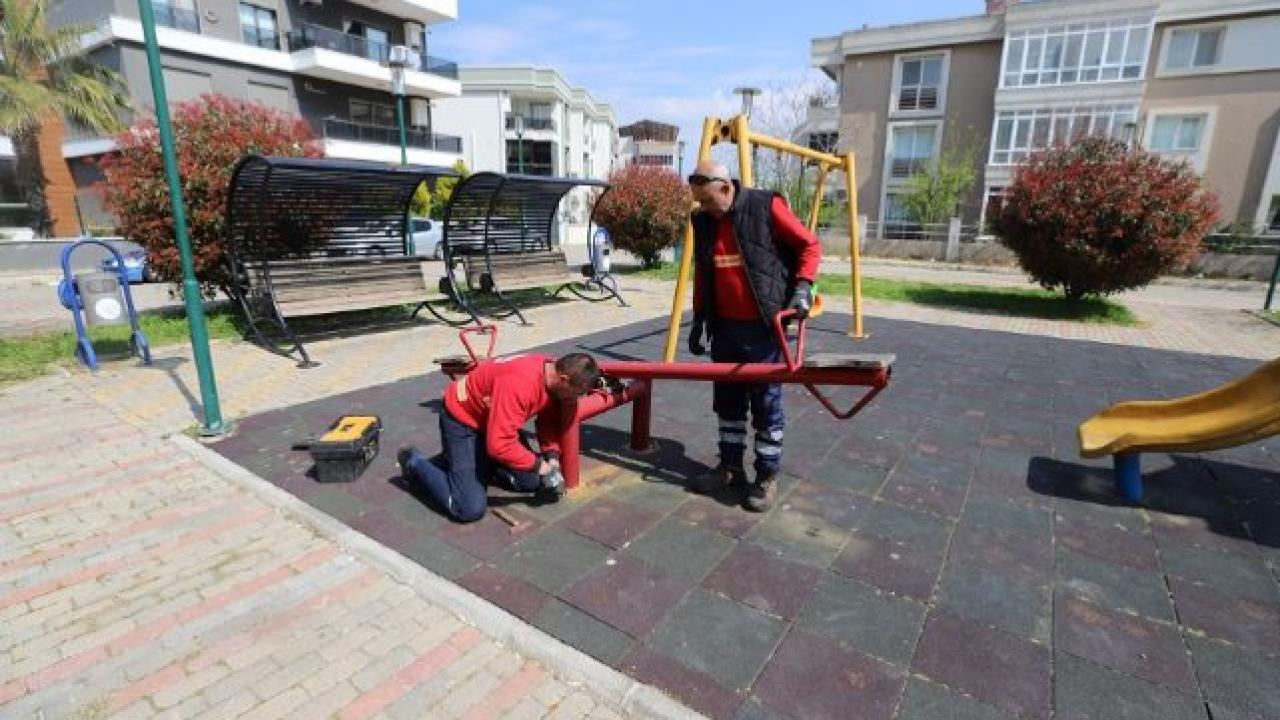 Menderes’te Parklar Baştan Doğuyor