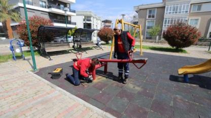 Menderes’te Parklar Baştan Doğuyor