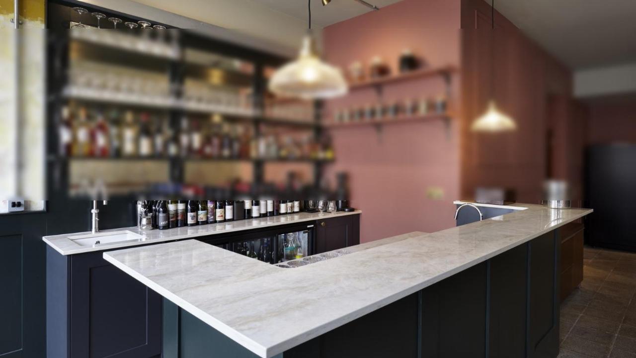 Porselen Tezgah mı Dekton mu Mutfaklar İçin Doğru Seçimi Yapın