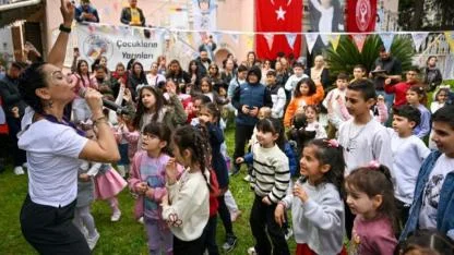 Sayra & Çınar’ın Adı Gülüşlerle Yaşıyor