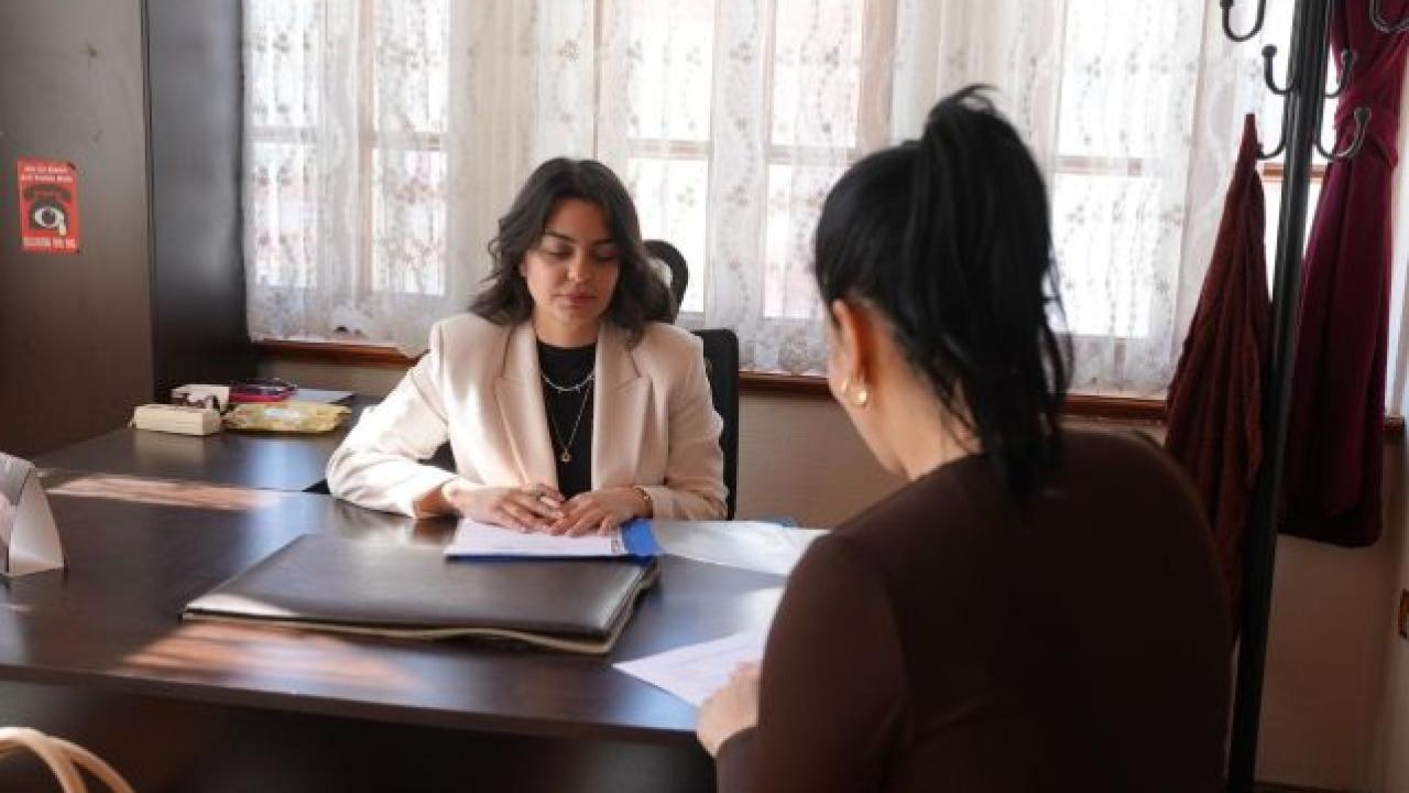 Seferihisar’da Ücretsiz Hukuk Desteği