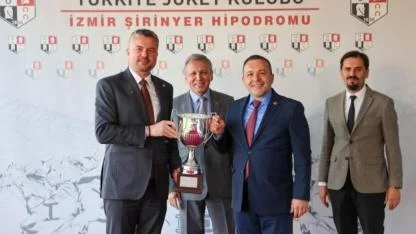 Tarihi Hipodromda Büyük Zafer